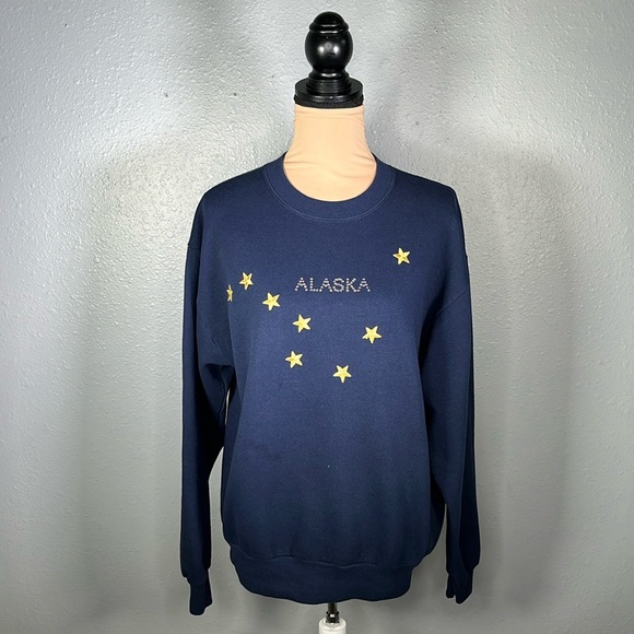 Vintage Christine alexander Alaska navy blue crew neck pull over sweatshirt sz M - Picture 1 of 11